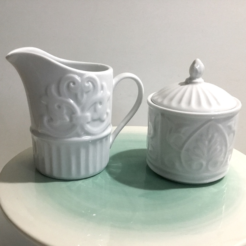 Gorham ‘Bavaro’ creamer jug and sugar bowl